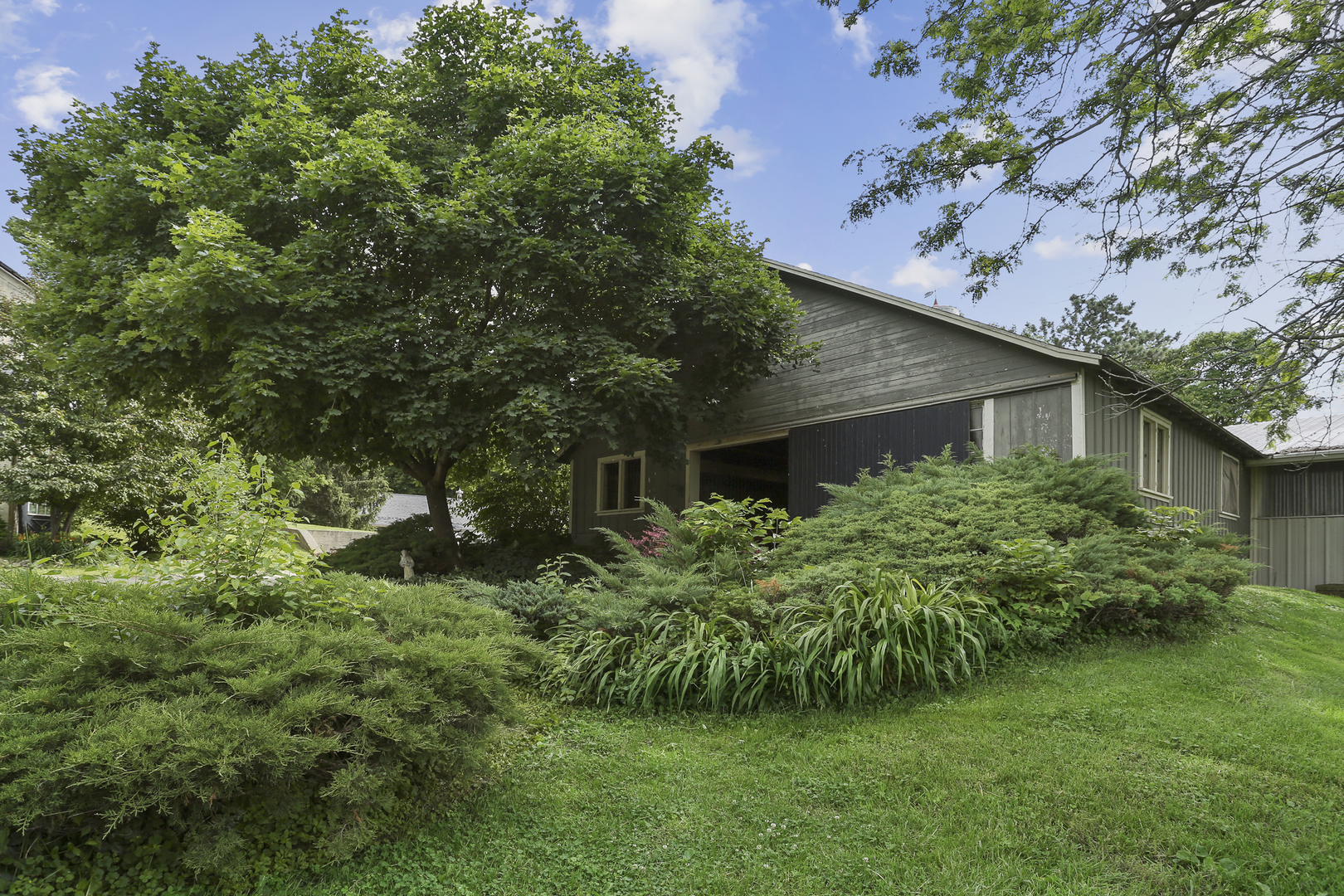 36W982 Crane Road St. Charles, IL 60175 - Photo 12 of 27