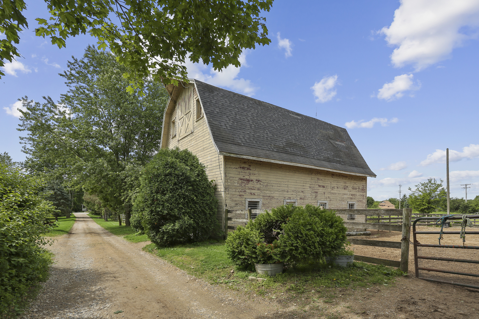 36W982 Crane Road St. Charles, IL 60175 - Photo 16 of 27