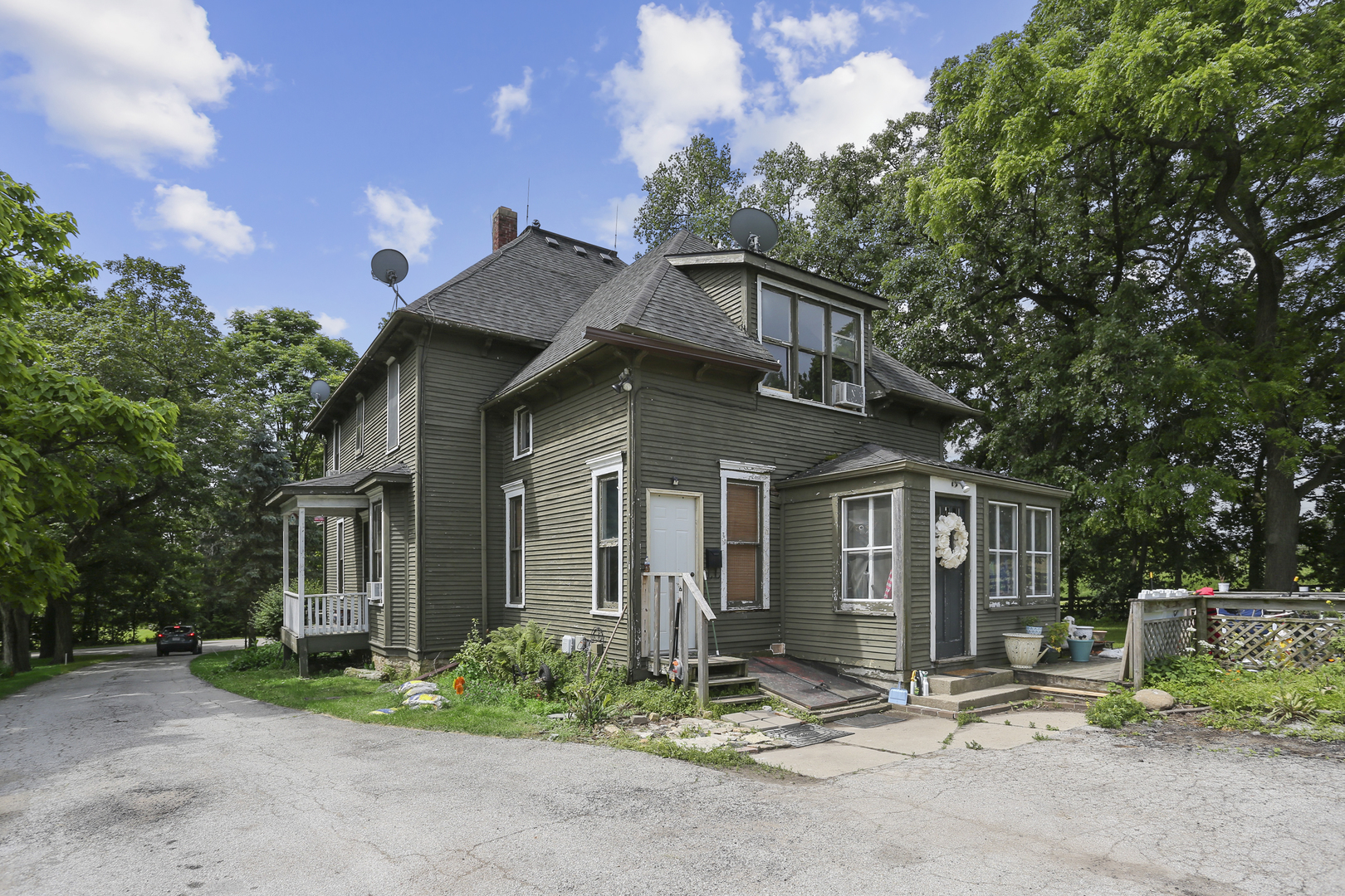 36W982 Crane Road St. Charles, IL 60175 - Photo 6 of 27