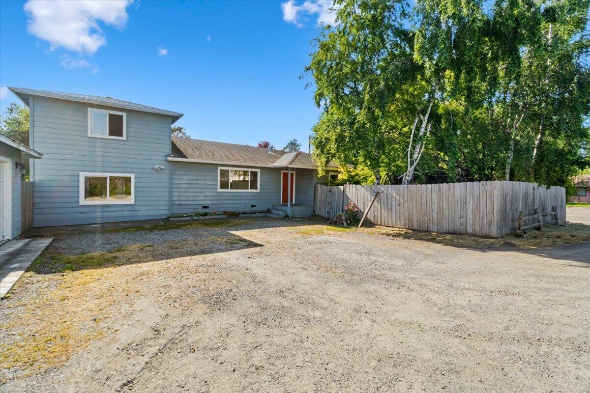 1562 Murray Road McKinleyville, CA 95519 - Photo 1 of 25