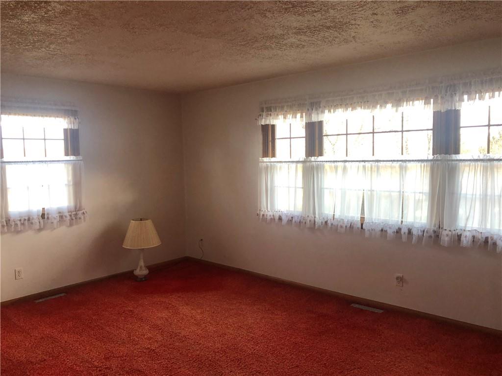 705 Cameron Road New Castle, PA 16101 - Photo 12 of 19