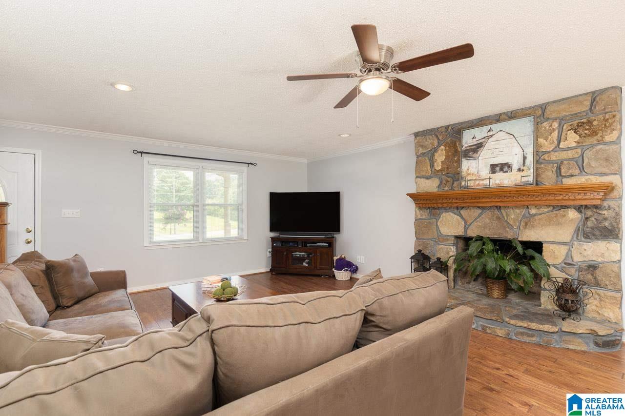 7516 15th Street Road Bessemer, AL 35023 - Photo 6 of 36