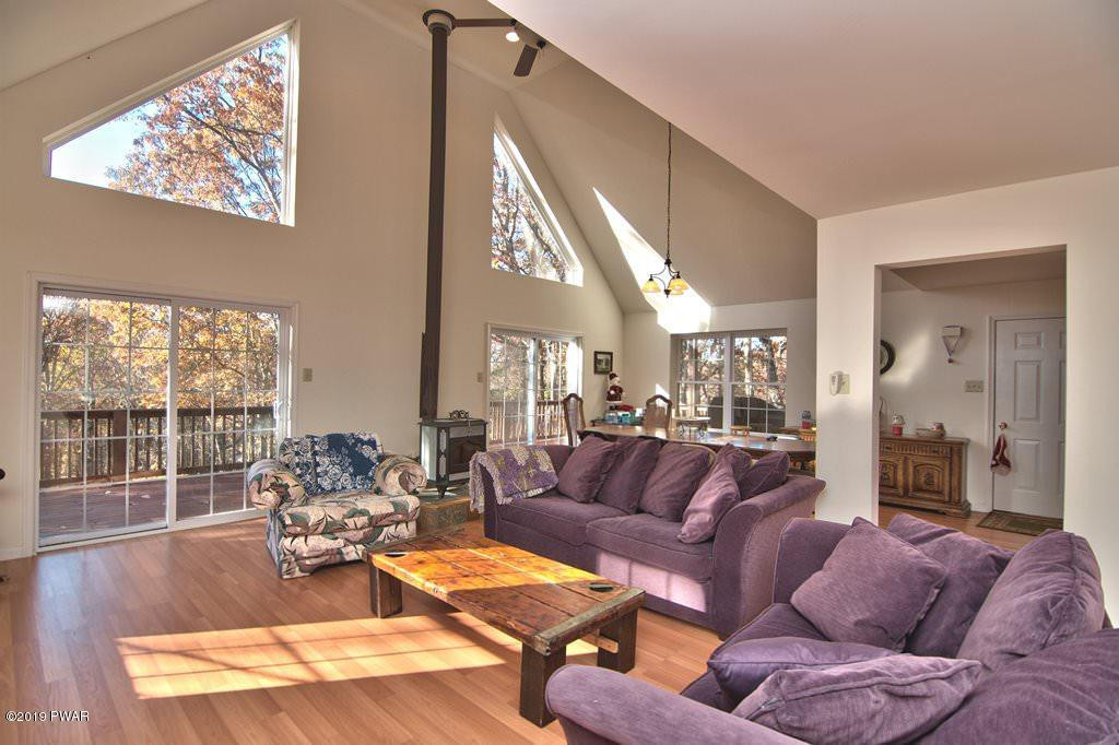 150 Pebble Rock Road Lackawaxen, PA 18435 - Photo 5 of 61 Photo 05