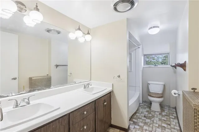 $150,000 | 357 Keystone Drive, New Kensington, PA 15068