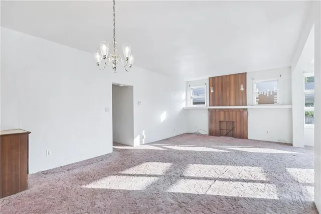 $150,000 | 357 Keystone Drive, New Kensington, PA 15068