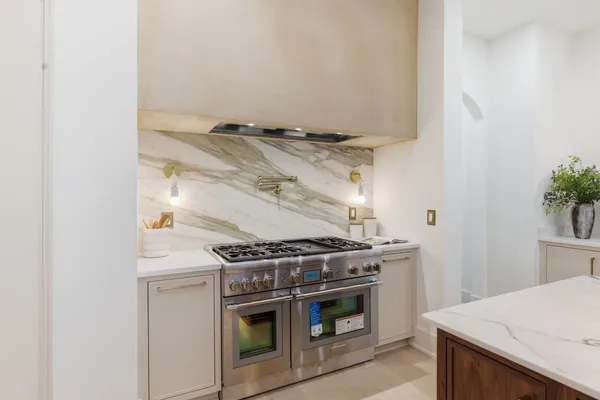 $2,495,000 | 6807 Pennywell Drive, Nashville, TN 37209
