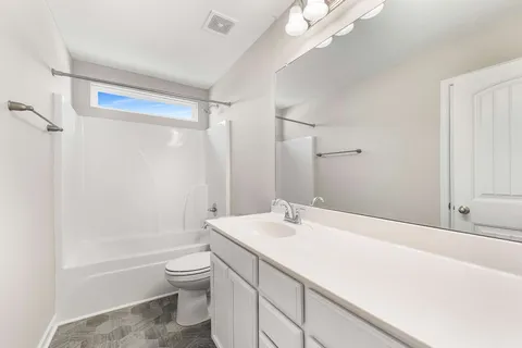 $482,500 | 719 Reflections Lane, Pleasant View, TN 37146