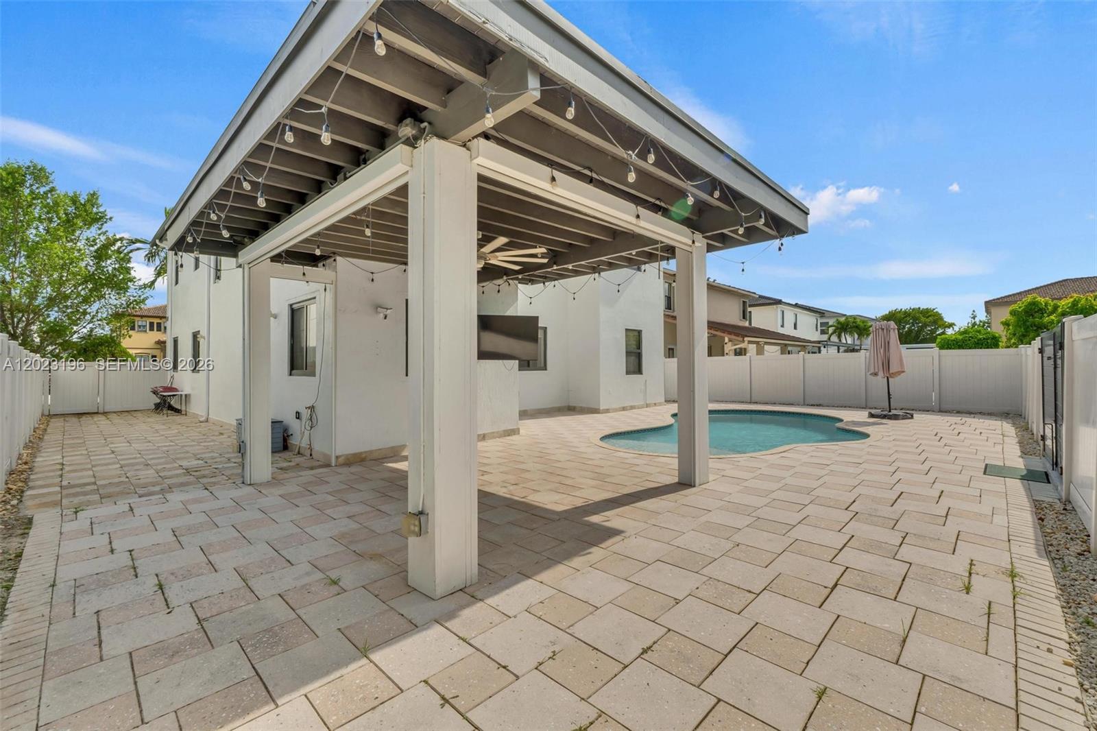 16125 Southwest 65th Lane Miami, FL 33193 - Photo 45 of 68