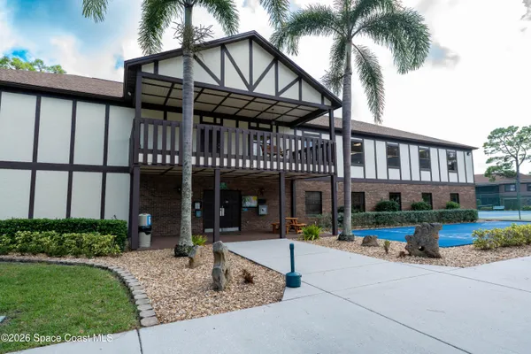 $1,700 | 605 Saint Albans Court, Unit 18H, West Melbourne, FL 32904
