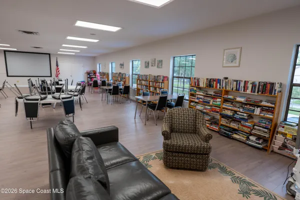 $1,700 | 605 Saint Albans Court, Unit 18H, West Melbourne, FL 32904