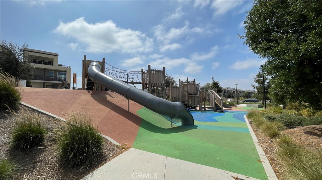 141 Baluster Irvine, CA 92618 - Photo 33 of 40 a view of a garden with houses