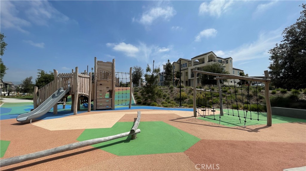 141 Baluster Irvine, CA 92618 - Photo 35 of 40 a view of a basketball court