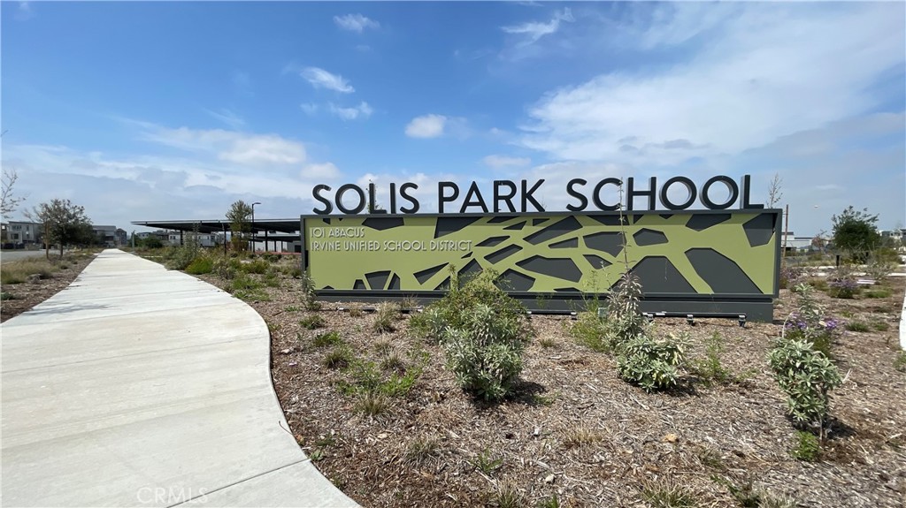 141 Baluster Irvine, CA 92618 - Photo 39 of 40 a sign that is on the side of the road