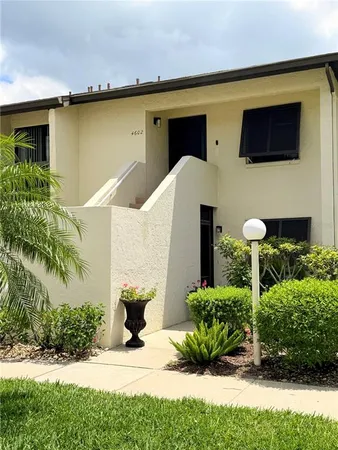 $1,800 | 4602 Longwater Chase, Unit 76, Sarasota, FL 34235