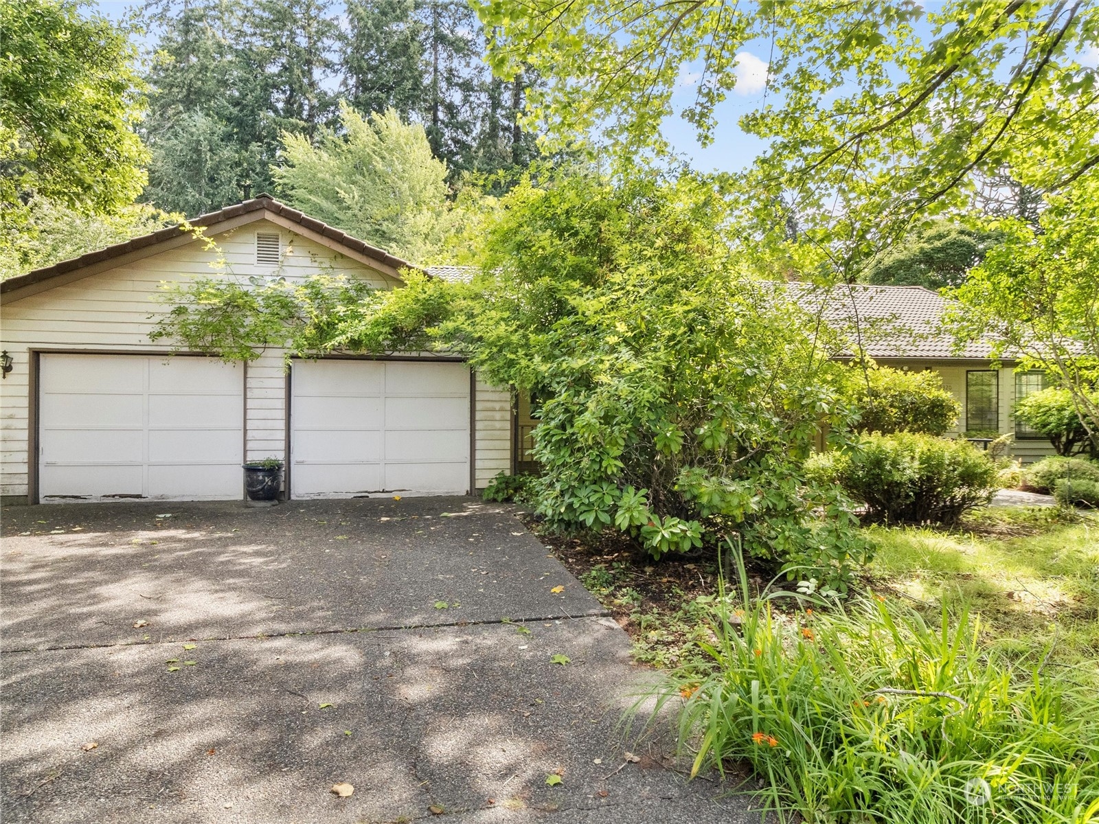5320 Wiggins Road Southeast Olympia, WA 98501 - Photo 1 of 35 Gallery Image 1