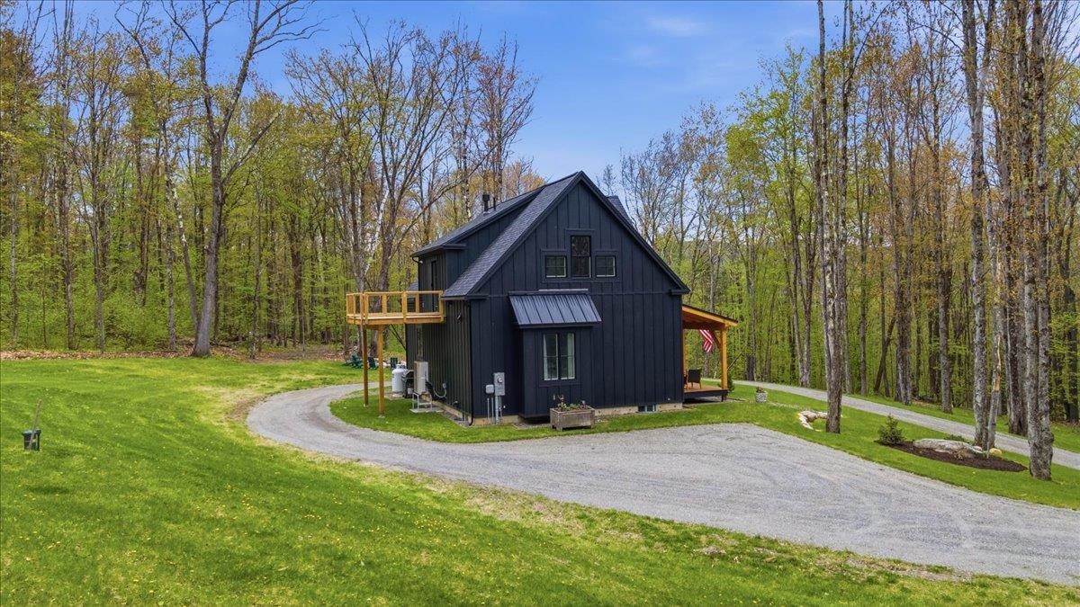155 Brookman Road Pownal, VT 05261 - Photo 5 of 37