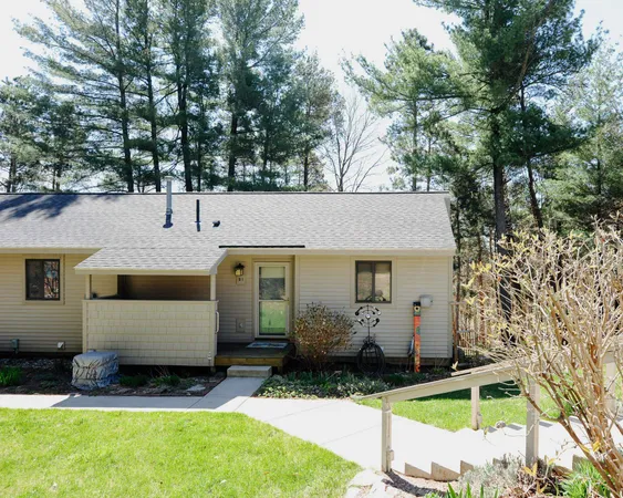 $475,000 | 11255 East Fort Road, Unit H1, Suttons Bay, MI 49682
