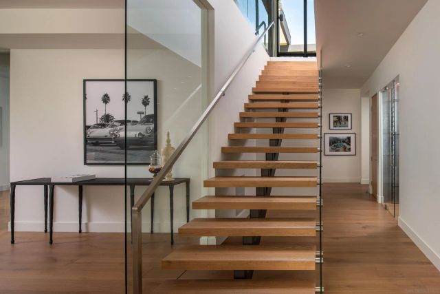 $9,775,000 | 722 Amphitheatre Drive, Del Mar, CA 92014