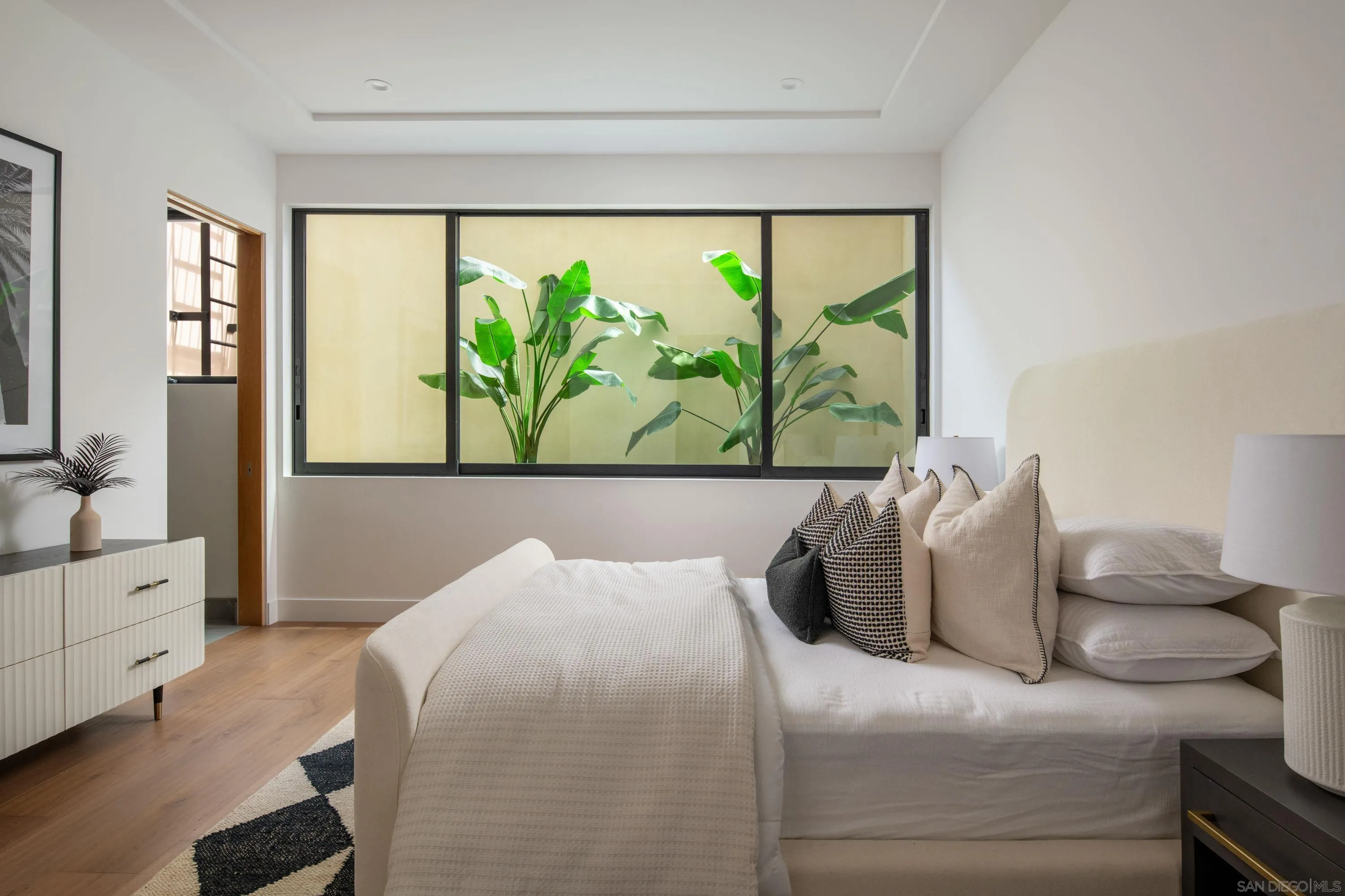 722 Amphitheatre Drive Del Mar, CA 92014 - Photo 31 of 36