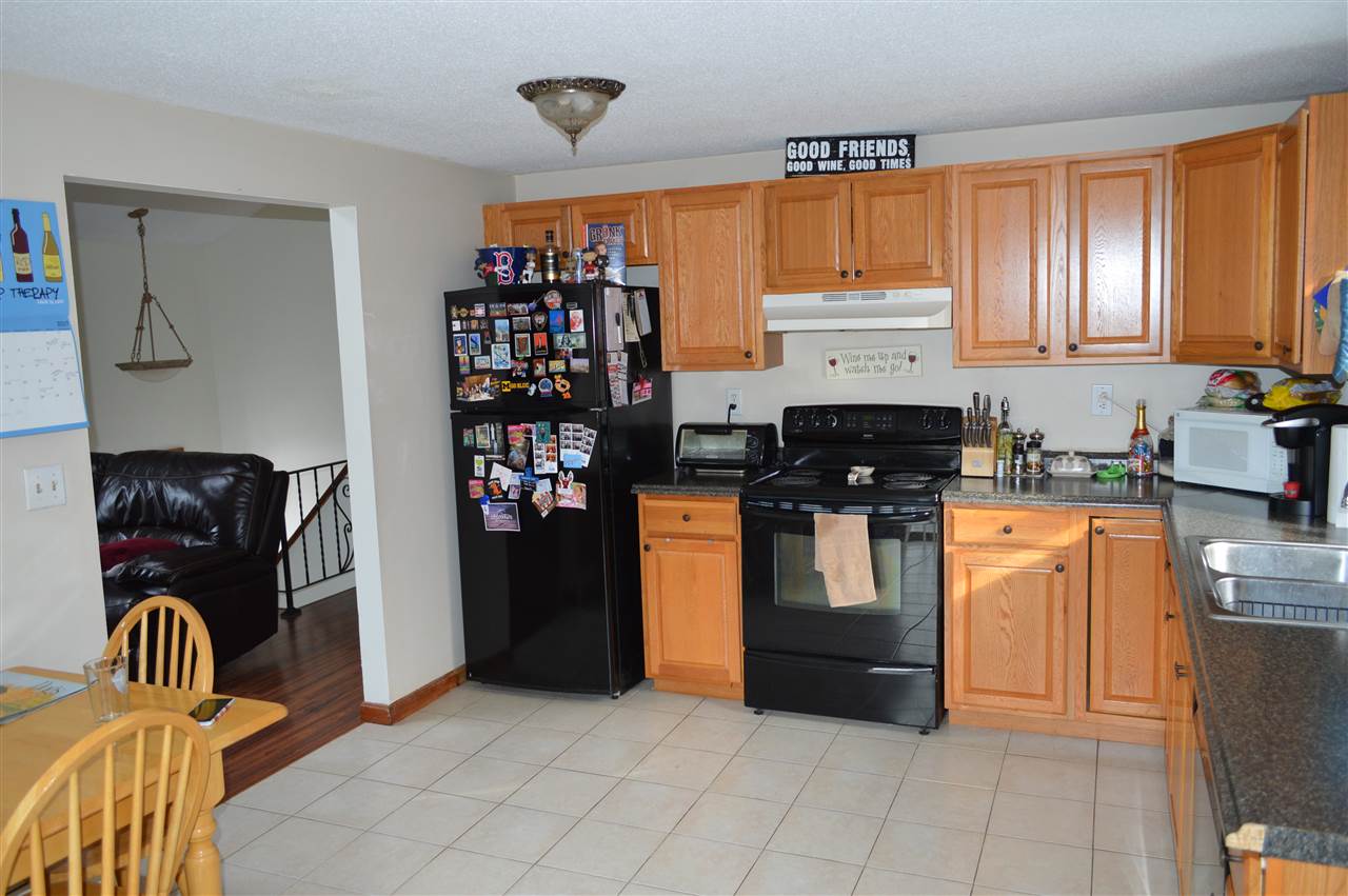 8 R Matthew Drive, Unit 8R Derry, NH 03038 - Photo 7 of 9
