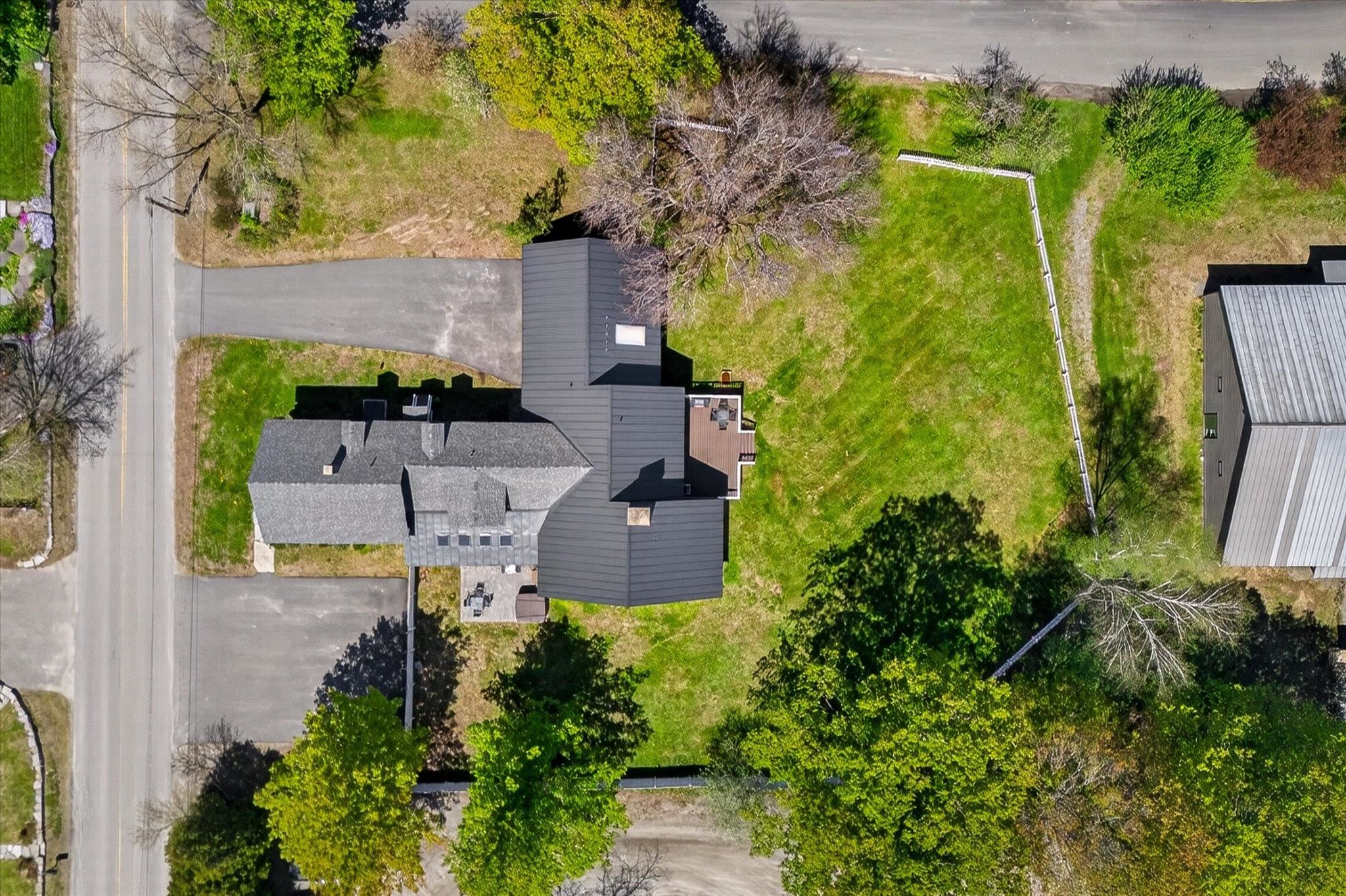 151 Townshend Road Grafton, VT 05146 - Photo 3 of 60