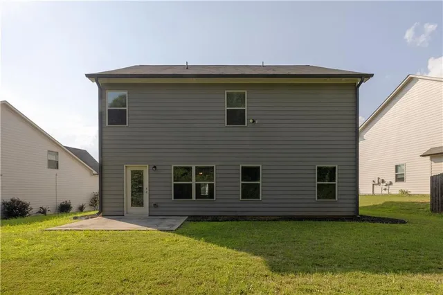 $2,200 | 221 Winterset Circle, Hoschton, GA 30548