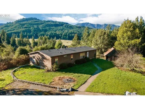 $370,000 | 41308 South Powers Road, Powers, OR 97466