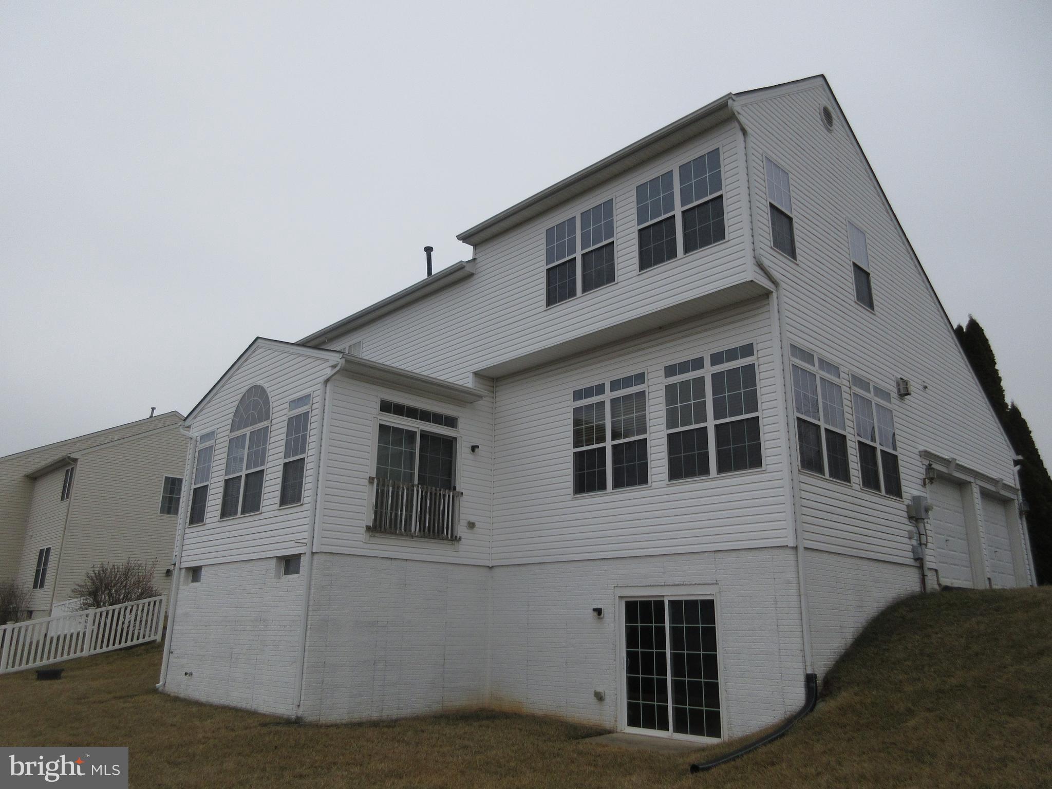 7604 Pinewild Road Seven Valleys, PA 17360 - Photo 2 of 29 Gallery Image 2