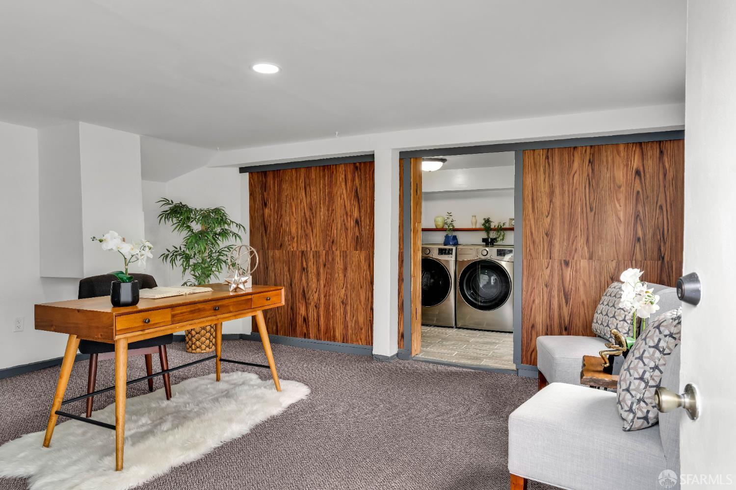 2918 Newbury Street Berkeley, CA 94703 - Photo 35 of 42 a living room with furniture a rug and a window