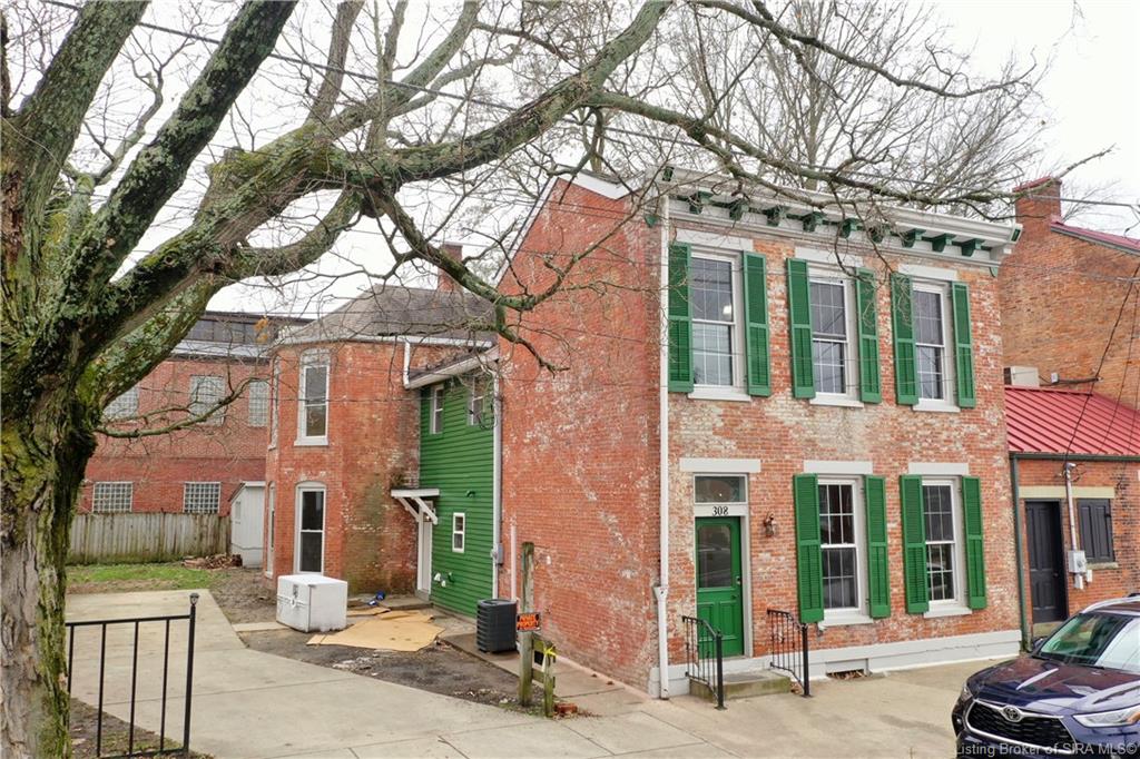 308 East 3rd Street Madison, IN 47250 - Photo 1 of 59