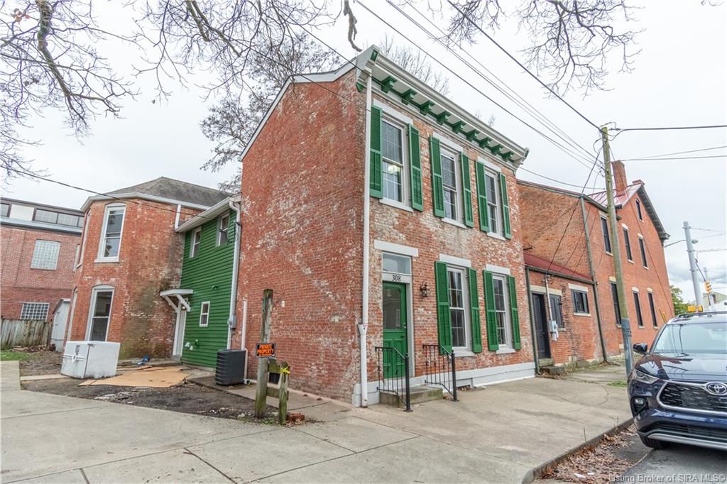 308 East 3rd Street Madison, IN 47250 - Photo 2 of 59