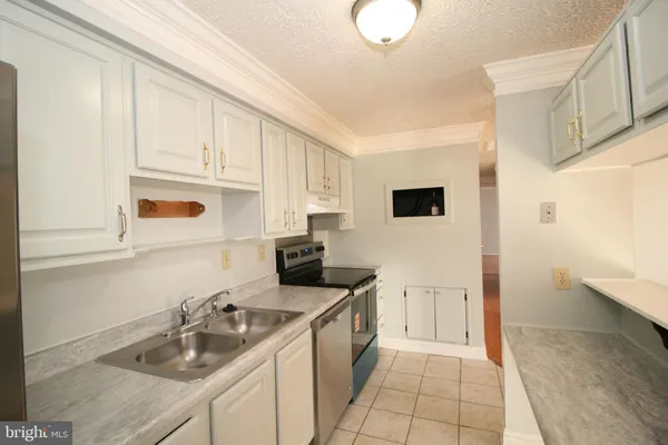 $1,500 | 19517 Gunners Branch Road, Unit 424, Germantown, MD 20876