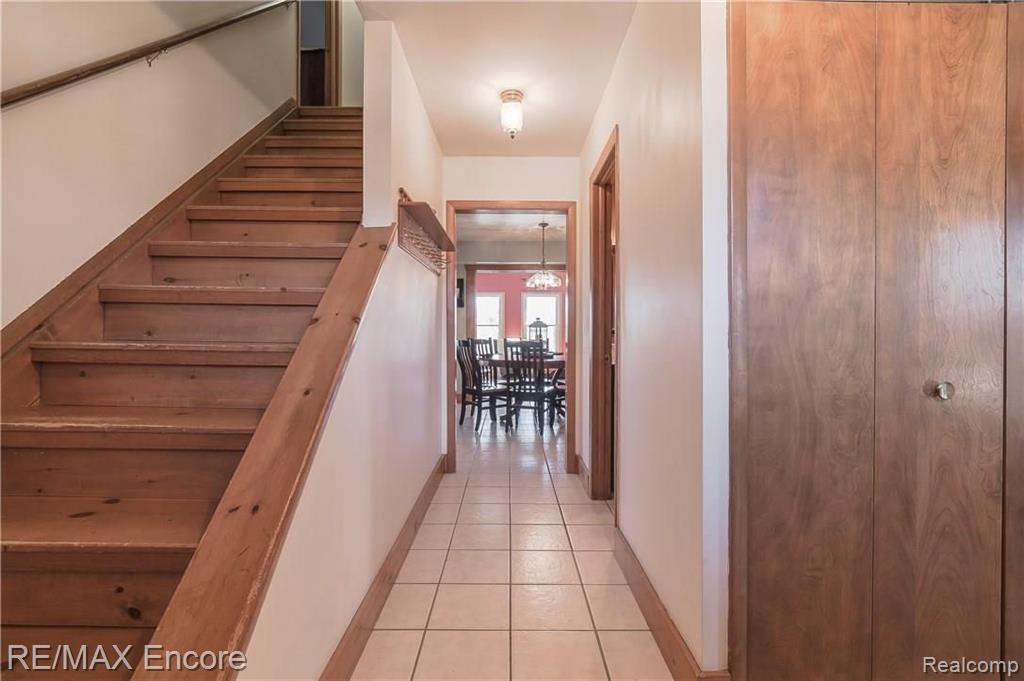 2075 Highsplint Drive Rochester Hills, MI 48307 - Photo 6 of 48