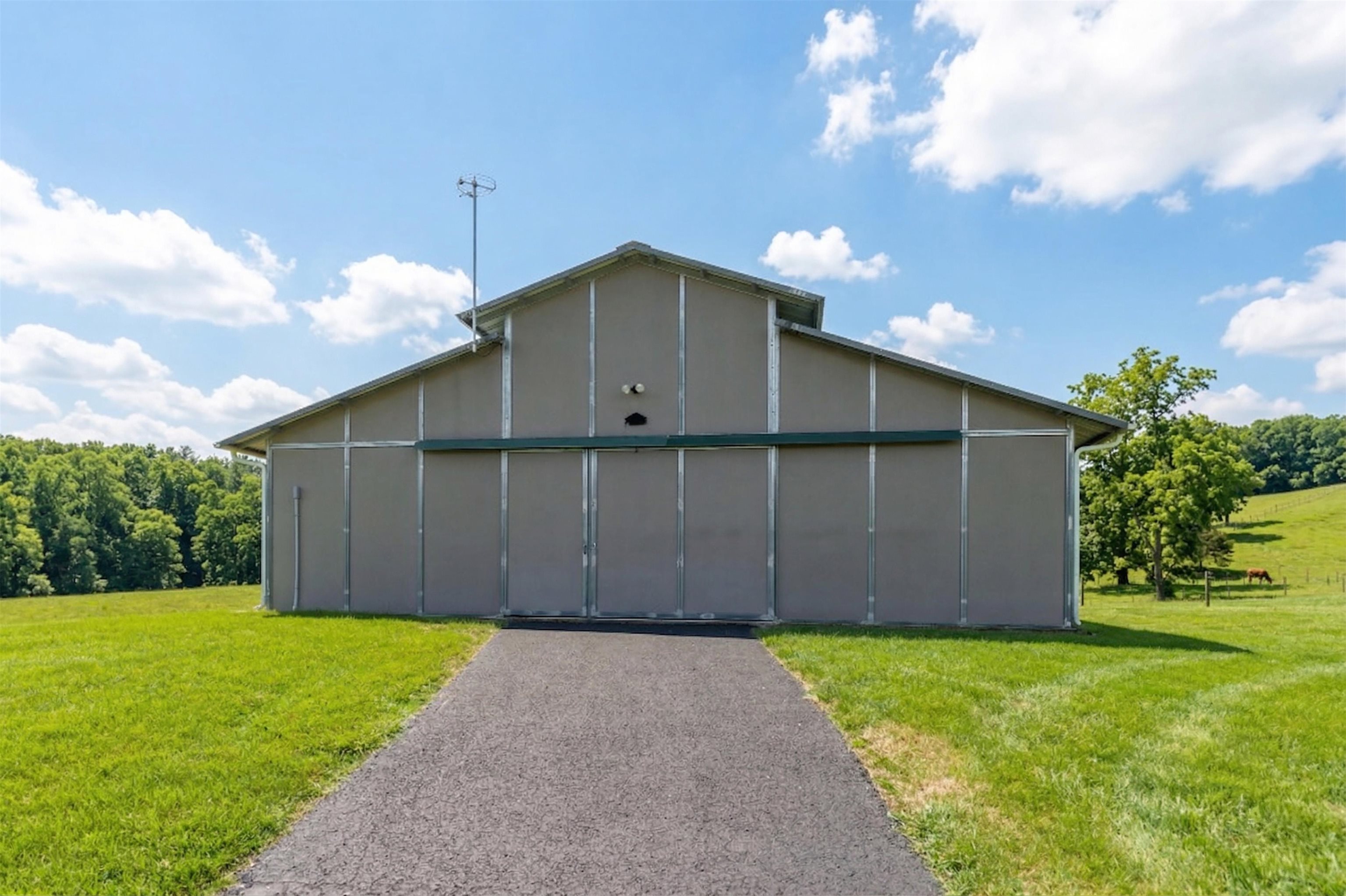 584 Newport Road Steeles Tavern, VA 24476 - Photo 44 of 75