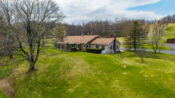 $449,900 | 584 Newport Road, Steeles Tavern, VA 24476