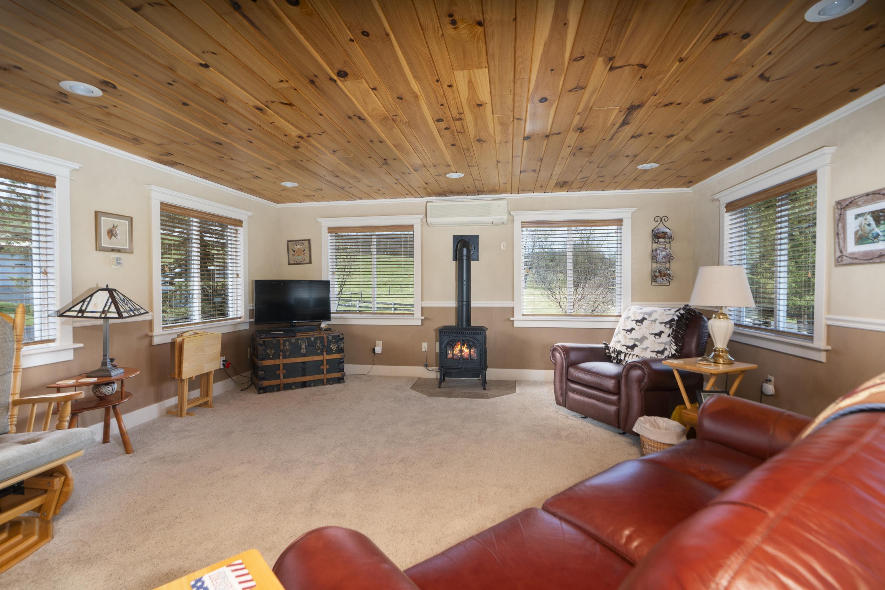 584 Newport Road Steeles Tavern, VA 24476 - Photo 10 of 75