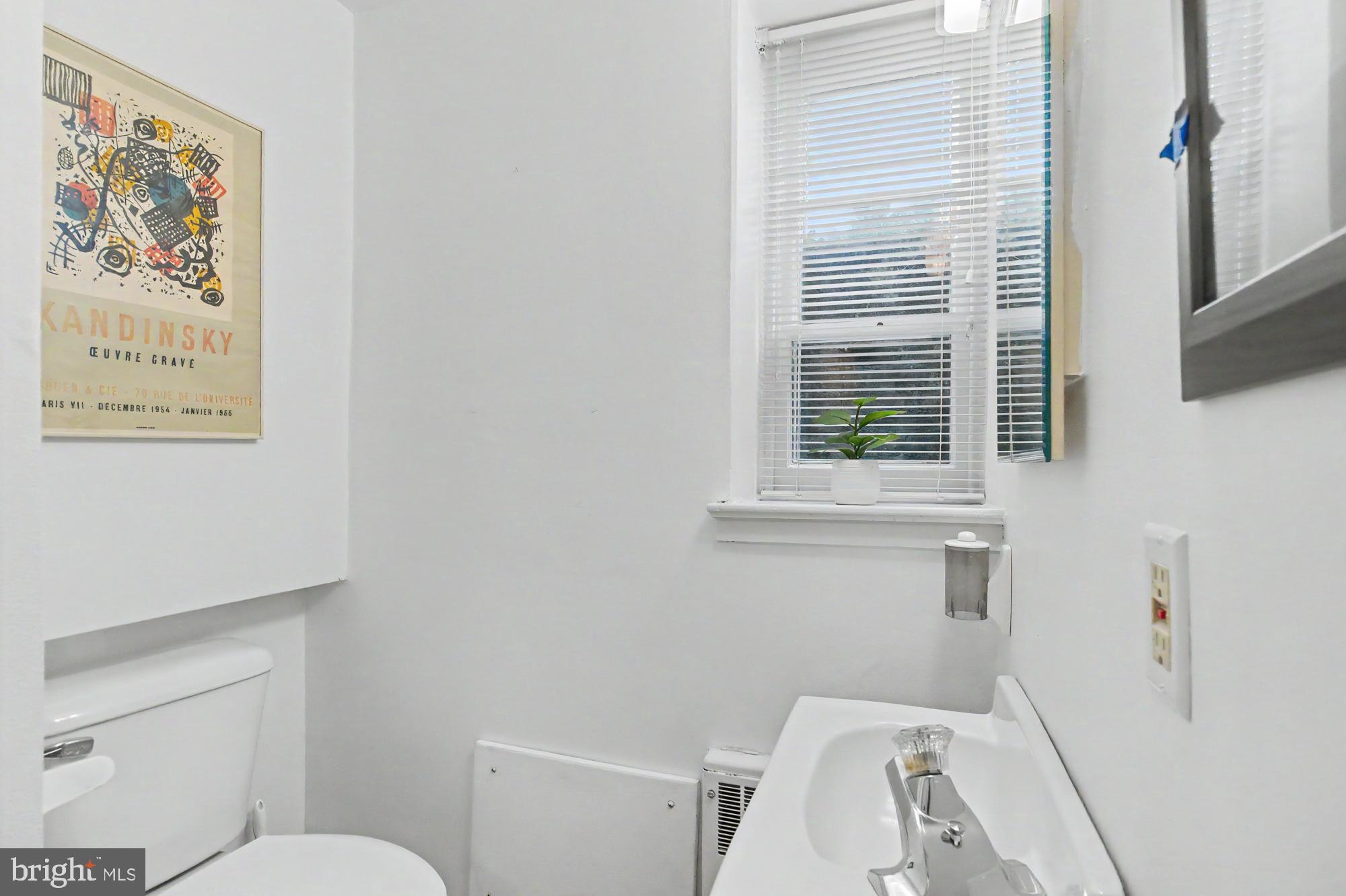 18535 Foreston Road Parkton, MD 21120 - Photo 75 of 101 Powder room off of kitchen.