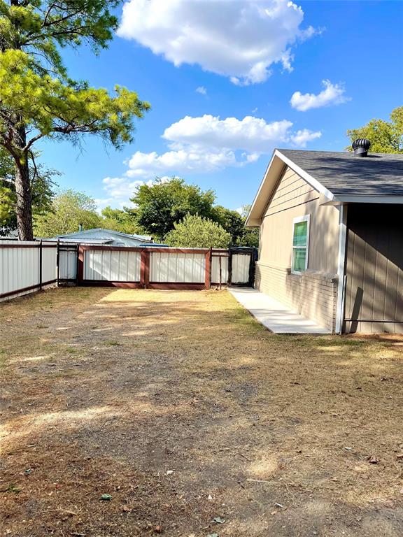 7019 Darling Street Azle, TX 76020 - Photo 14 of 18 Gallery Image 14