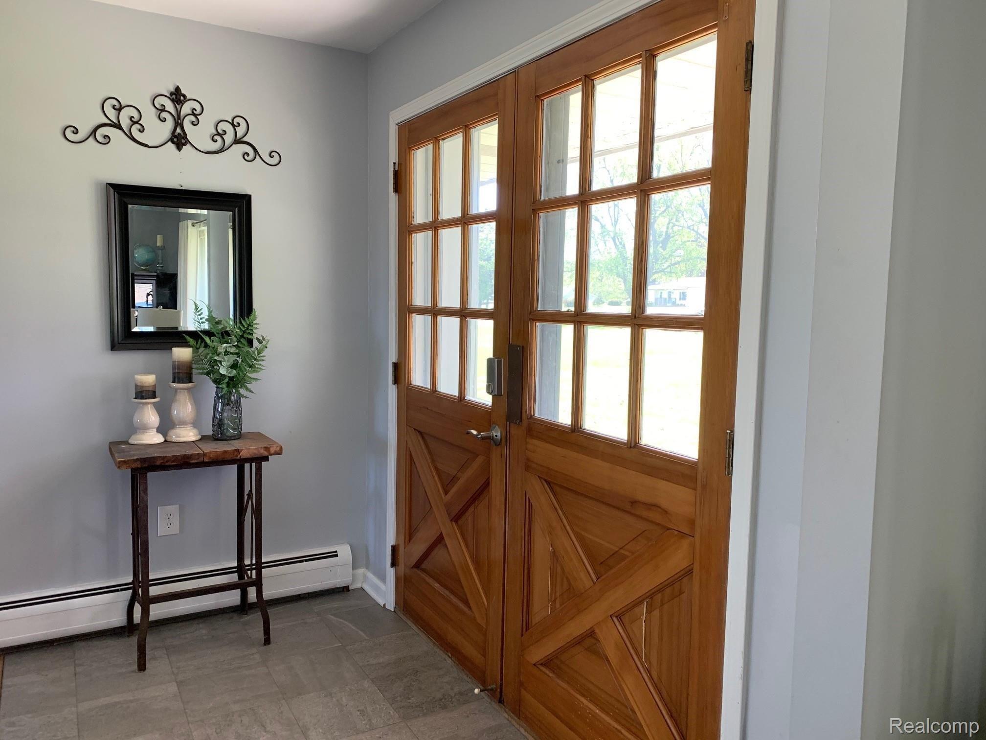 62 Davis Lake Road Lapeer, MI 48446 - Photo 5 of 30 IMG_7478.jpg
