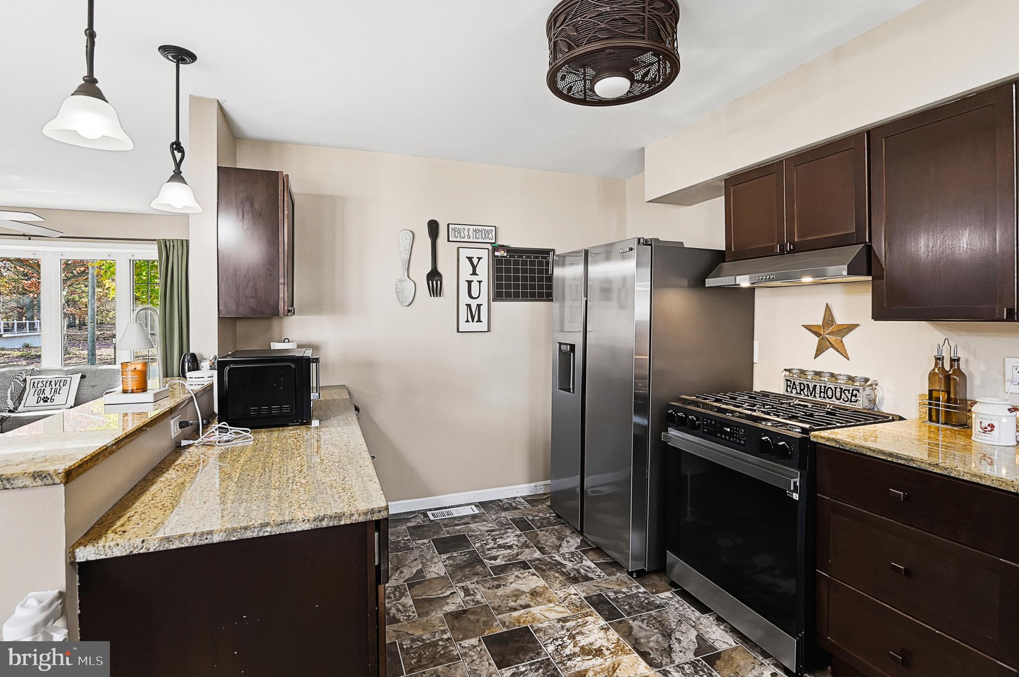 62 East End Avenue Carneys Point, NJ 08069 - Photo 14 of 22