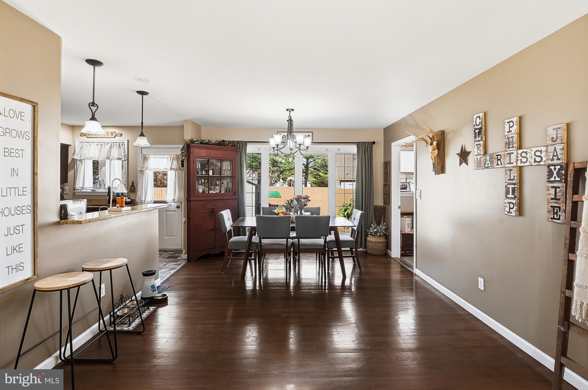 62 East End Avenue Carneys Point, NJ 08069 - Photo 17 of 22