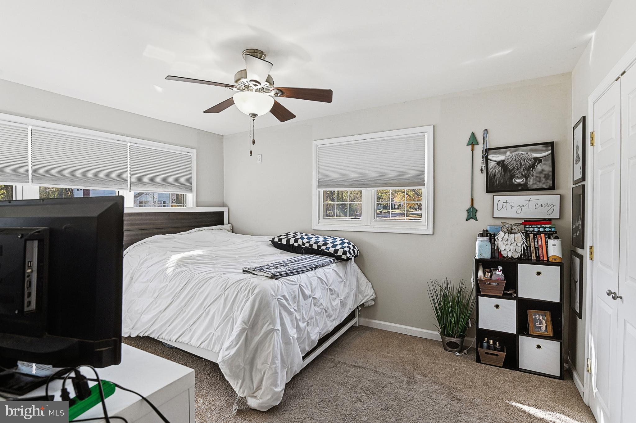 62 East End Avenue Carneys Point, NJ 08069 - Photo 9 of 22