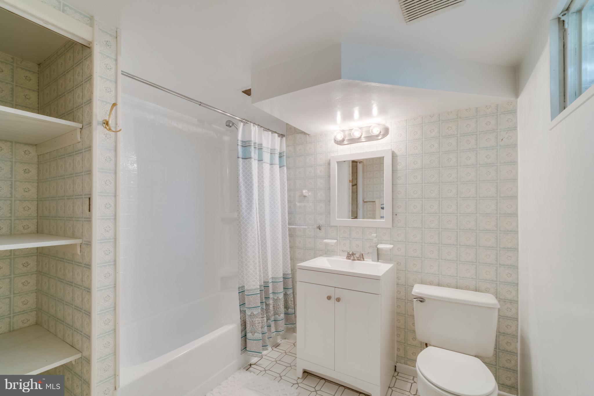3512 Hargo Street Silver Spring, MD 20906 - Photo 22 of 30 basement bath