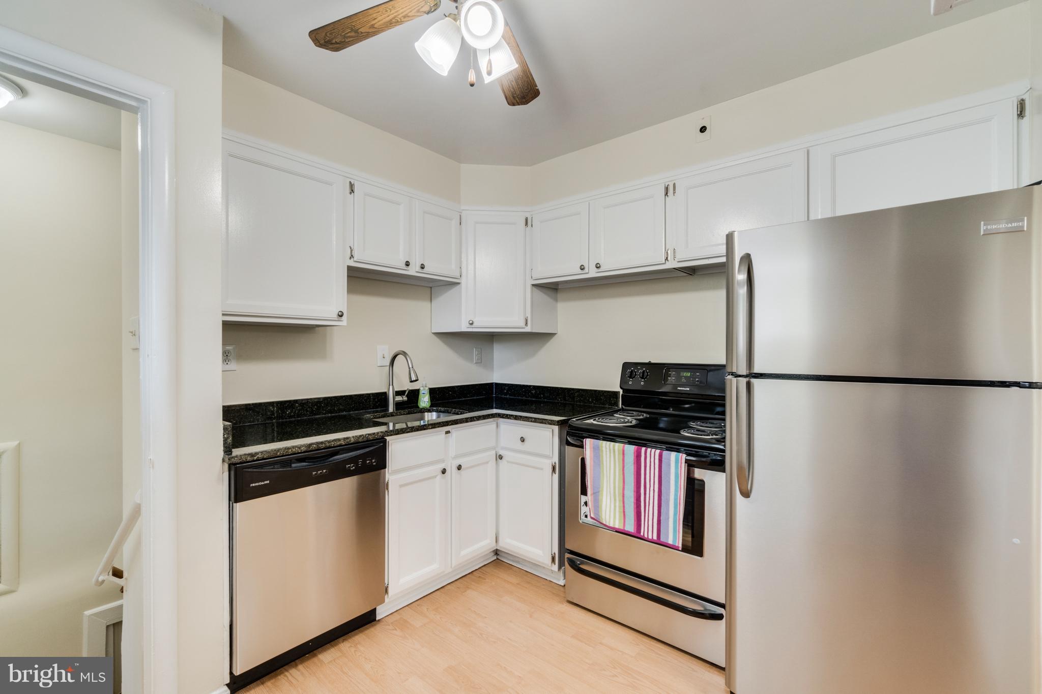 3512 Hargo Street Silver Spring, MD 20906 - Photo 9 of 30 Kitchen