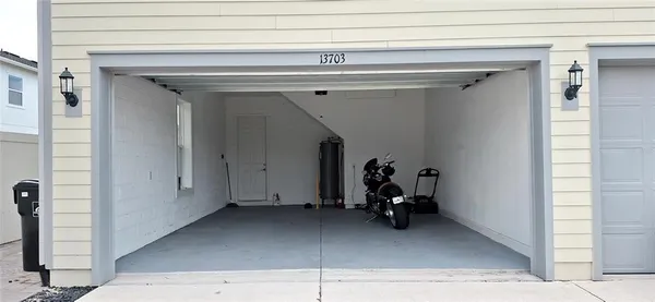 $3,850 | 13703 Lippman Alley, Orlando, FL 32827