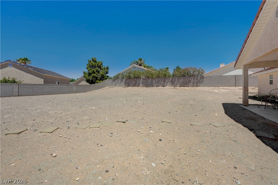 1272 Liston Avenue Logandale, NV 89021 - Photo 48 of 61 A spacious, uncultivated yard offers a blank canvas for landscaping dreams.