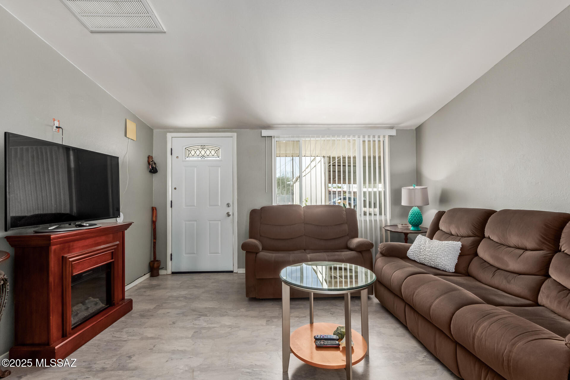 1908 West Root Lane Tucson, AZ 85705 - Photo 6 of 29 Gallery Image 6