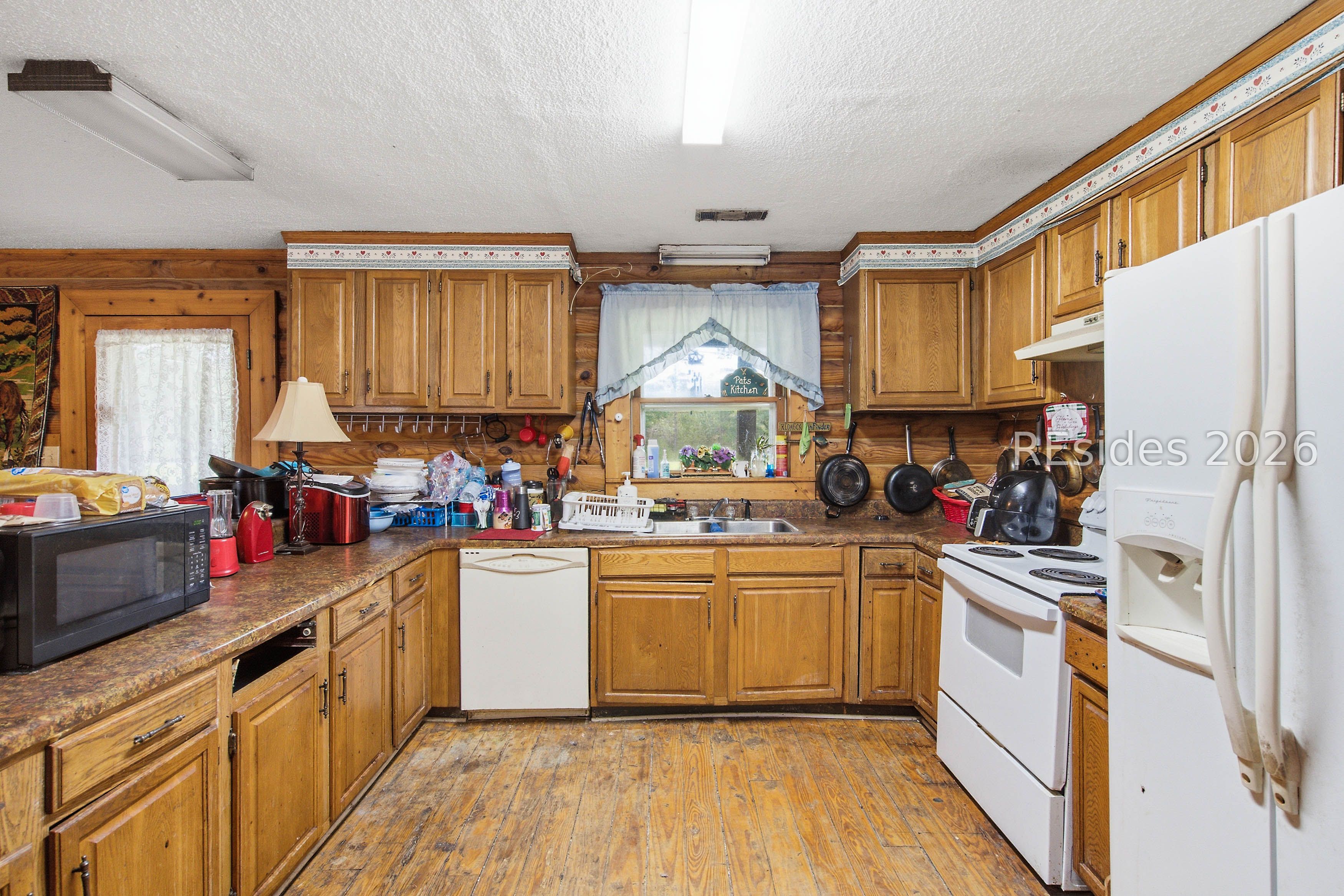 3958 Pineland Road Varnville, SC 29944 - Photo 12 of 55