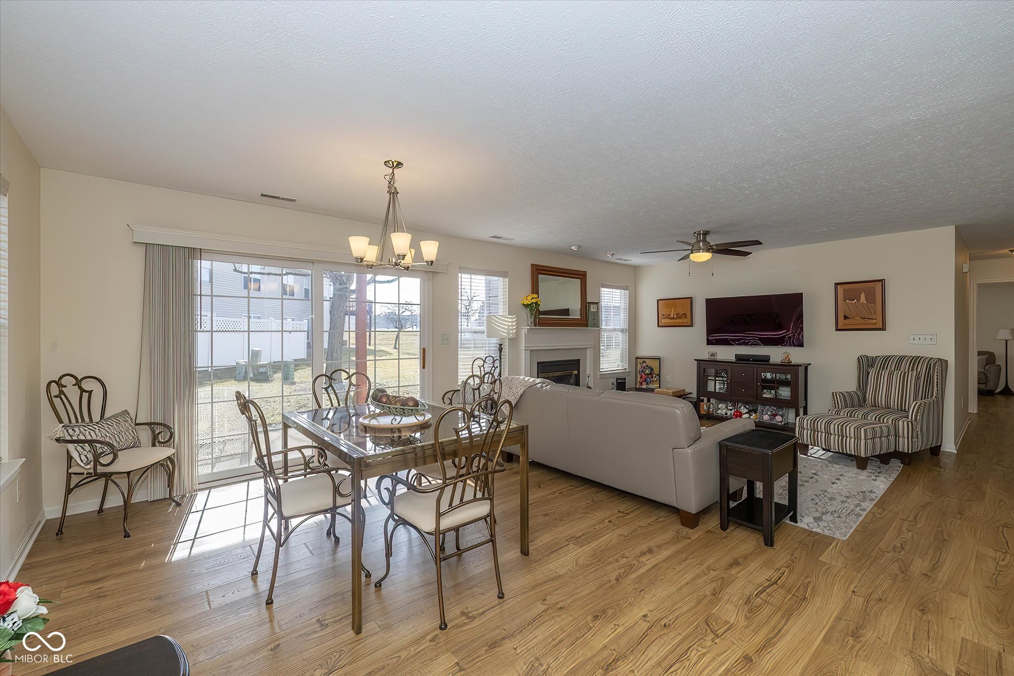 16931 Mapleton Place Westfield, IN 46074 - Photo 3 of 20