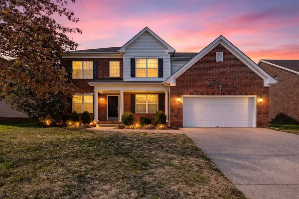 $560,000 | 5037 St Ives Drive, Murfreesboro, TN 37128